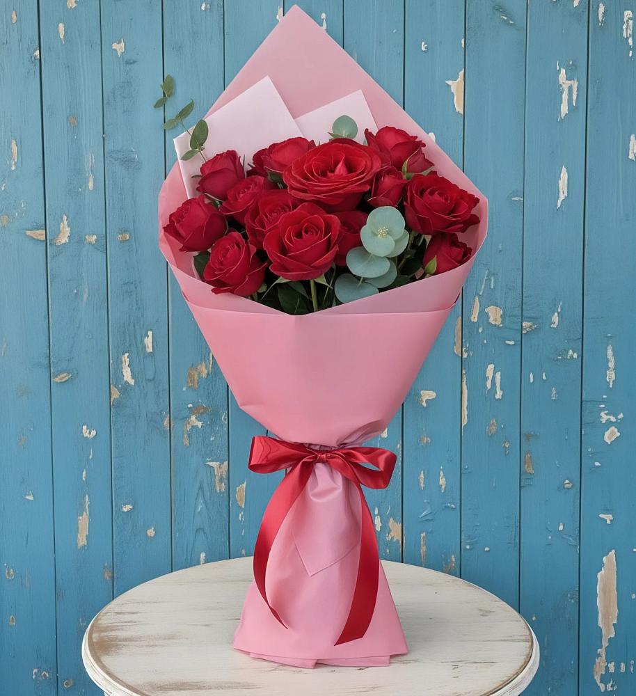 Букет цветов из: Розы в Азово
