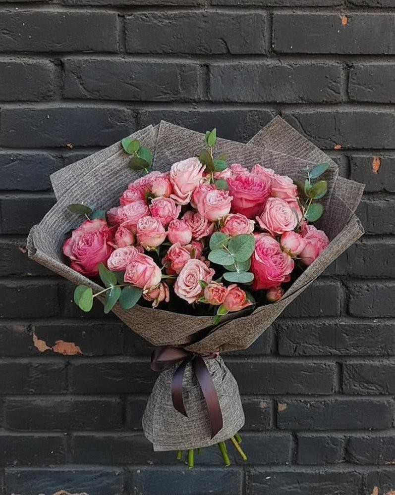 Букет цветов из: Розы в Азово