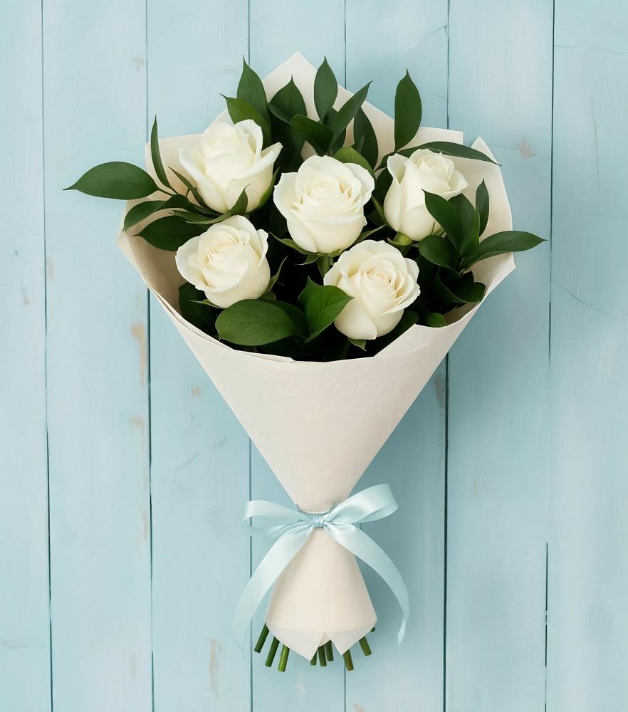 Букет цветов из: Розы в Азово