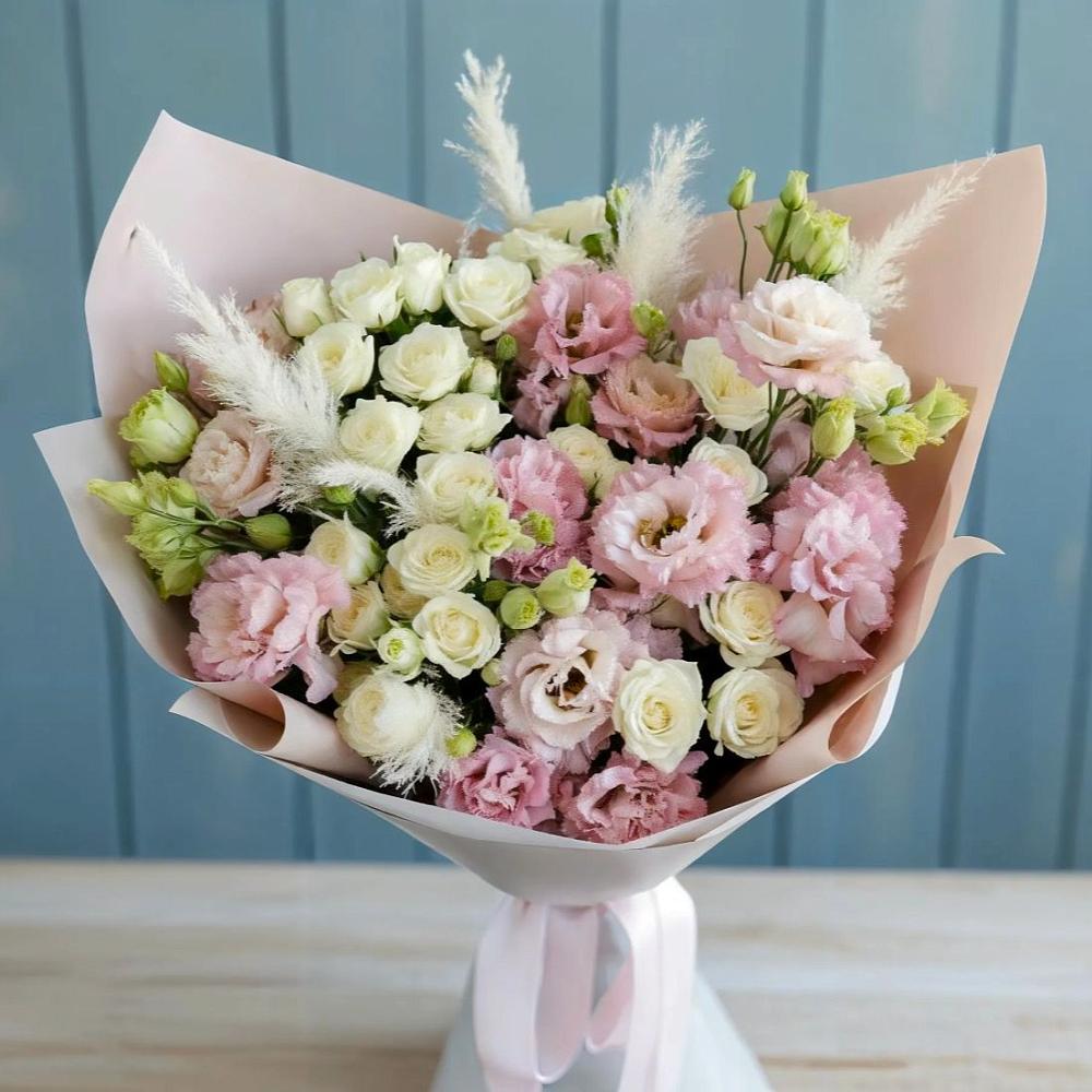 Букет цветов из: Альстромерии и Розы в Азово