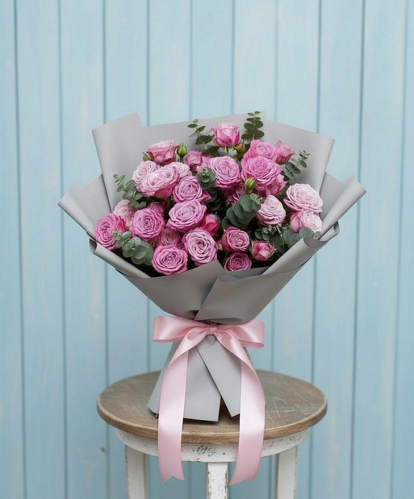 Букет цветов из: Розы в Азово