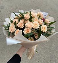 Букет Кремовые розы Латте в Азово