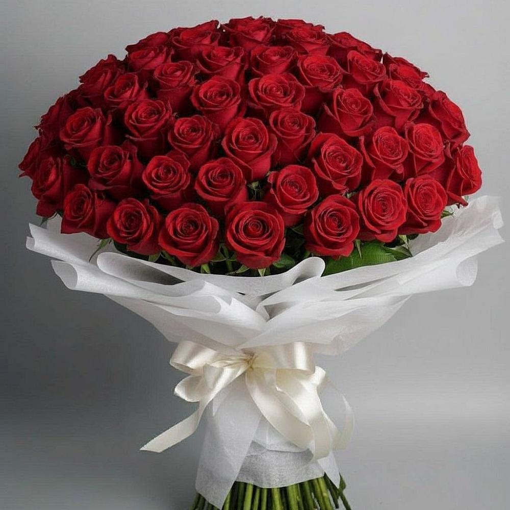 Букет 101 Красная роза Блэк Мэджик в Азово