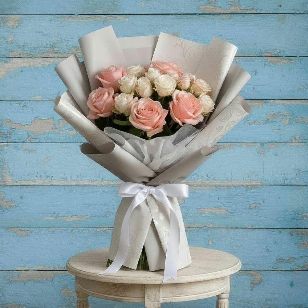 Букет цветов из: Розы в Азово