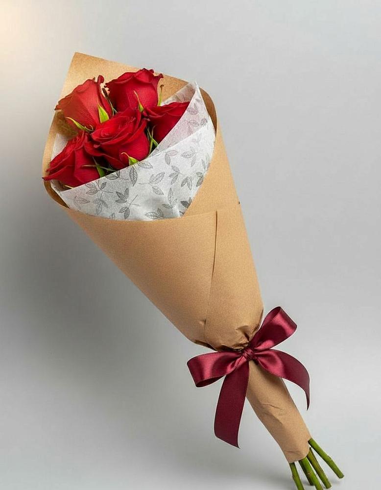 Букет цветов из: Розы в Азово