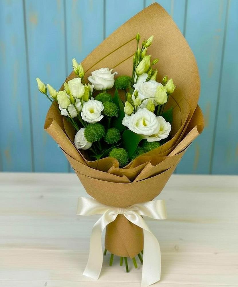 Букет цветов из: Хризантемы и Лизиантусы в Азово