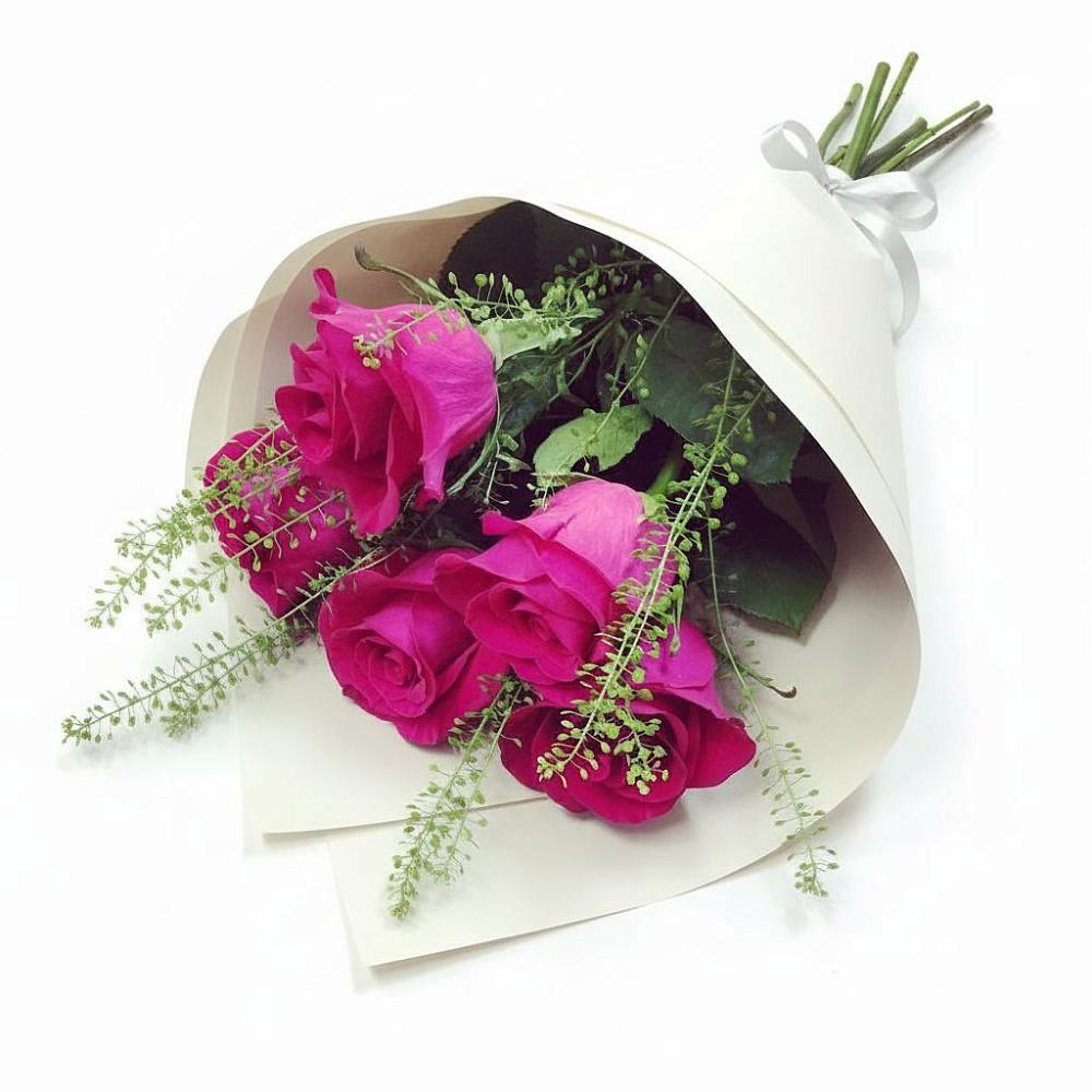 Букет цветов из: Розы в Азово