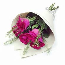 Букет цветов из:  Розы в Азово