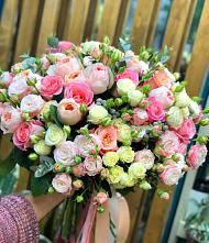 Букет цветов из:  Розы #REPLACE_PRED# Азово