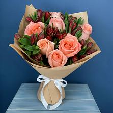 Букет цветов из:  Розы и Альстромерии в Азово