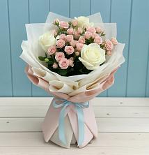Букет цветов из:  Розы в Азово