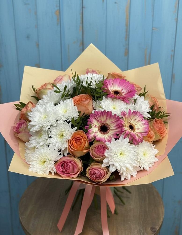 Букет цветов из: Розы, Герберы и Хризантемы в Азово