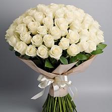 Букет 101 беля роза Белоснежка в Азово