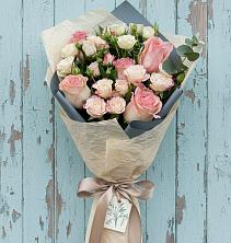 Букет цветов из:  Розы в Азово