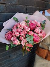 Букет цветов из:  Розы в Азово