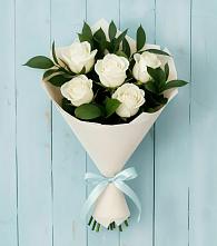 Букет цветов из:  Розы в Азово