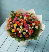 Букет Микс из разноцветных кустовых роз в Азово