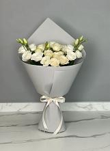 Букет цветов из:  Розы и Лизиантусы #REPLACE_PRED# Азово